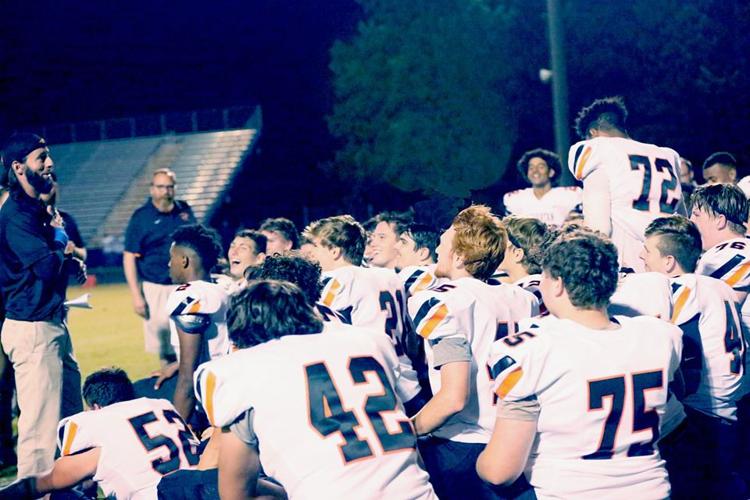 Powhatan Football edges Midlothian with rare final score of 20