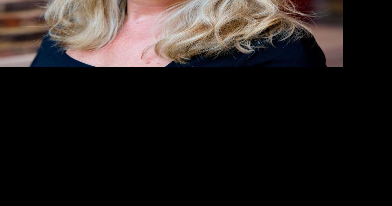 Rug store goes online only