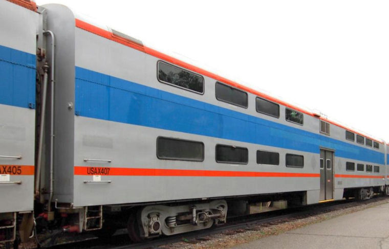 Surplus passenger rail cars at Fort Lee auctioned for about $9,000 each