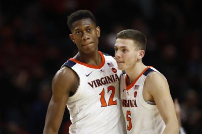 No 4 Uva Holds Off No 24 Maryland For Big Early Season Victory