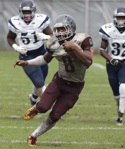 Small College Football Notebook Pair Of Vuu Players Earn Ciaa