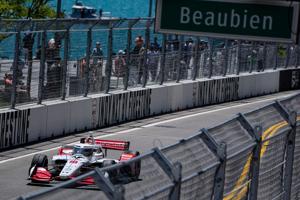 Chip Ganassi Racing Alex Palou Alex Palou (10) make his way towards Turn 7 during Detroit Grand Prix in Detroit on Sunday, May
