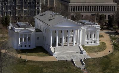 VA STATE CAPITOL01