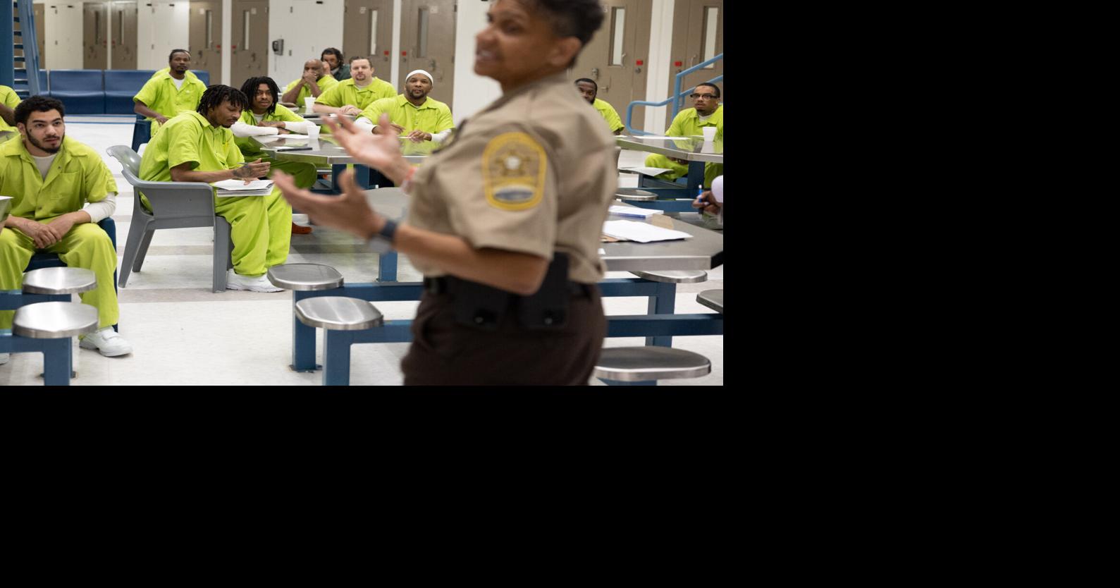 Caution urged on collective bargaining for Virginia deputies