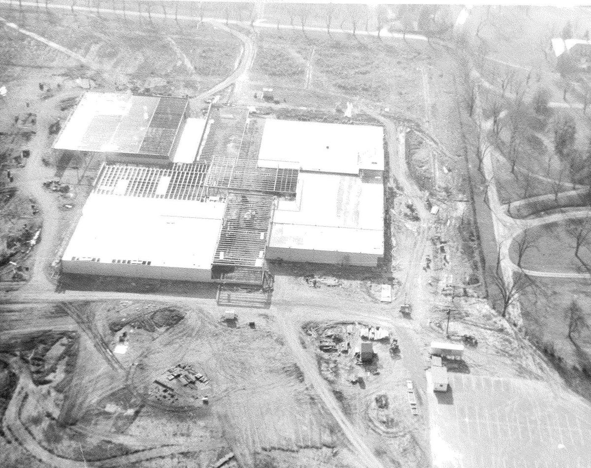 Wallpaper Photo Gallery Richmond S Dead Malls Azalea Mall 1963 1999 For iPhone Free