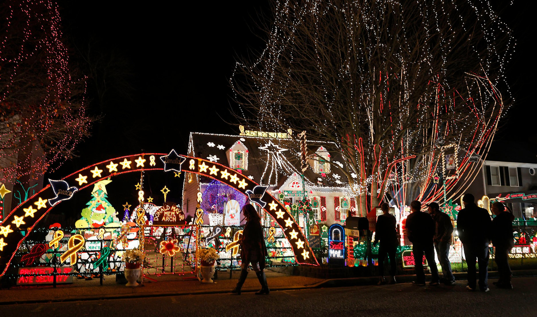 Tacky outdoor clearance christmas decorations