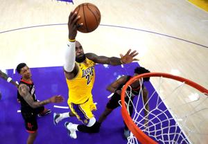 BASKETBALL-NBA/JAMES