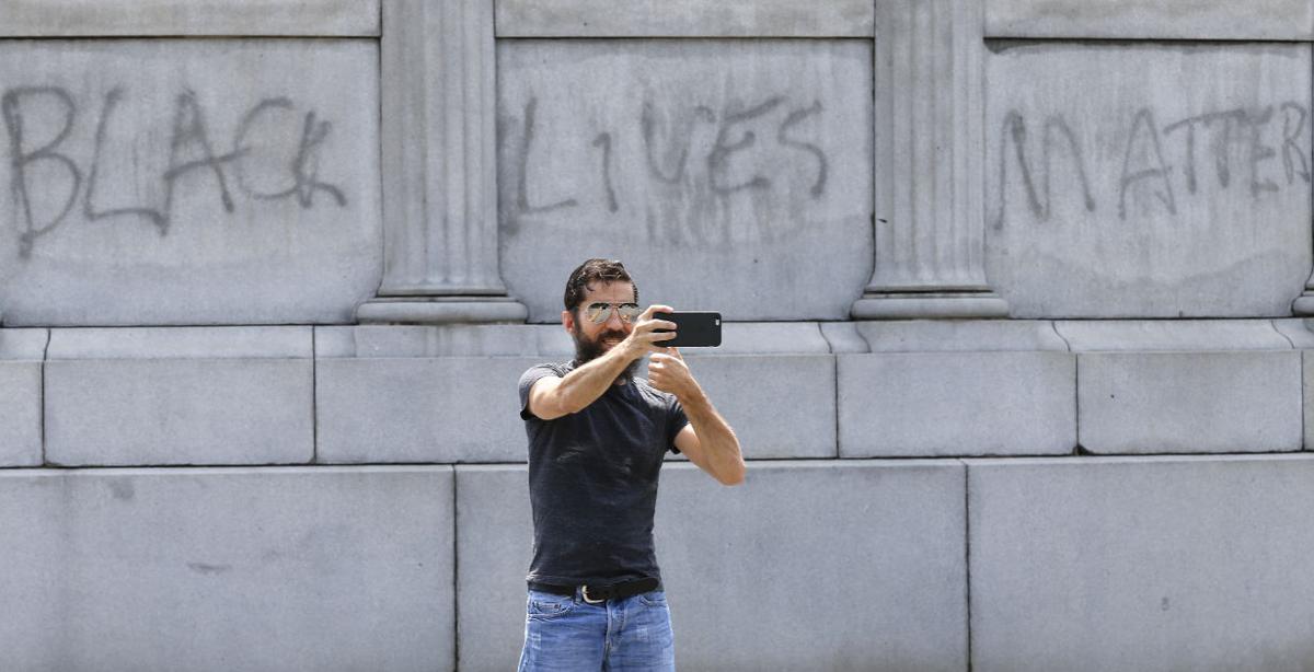 JEFFERSON DAVIS MONUMENT