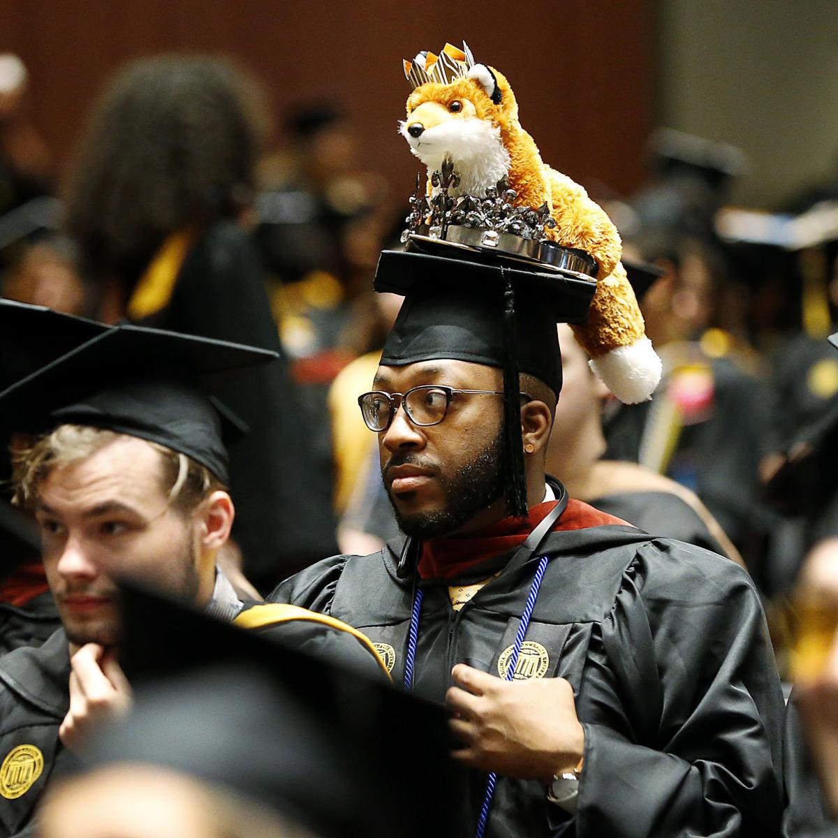 Outdoor Graduations In Virginia Can Have Up To 5 000 People Attend This Spring Northam Announces Education Richmond Com Uva Graduation Dates 2022