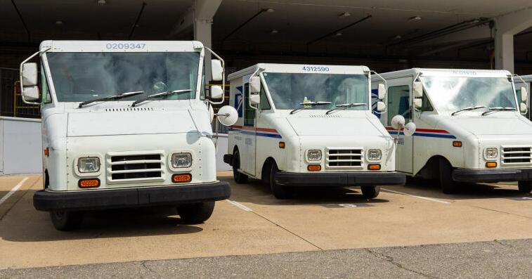 Postal Service posts reward for arrest in burglaries