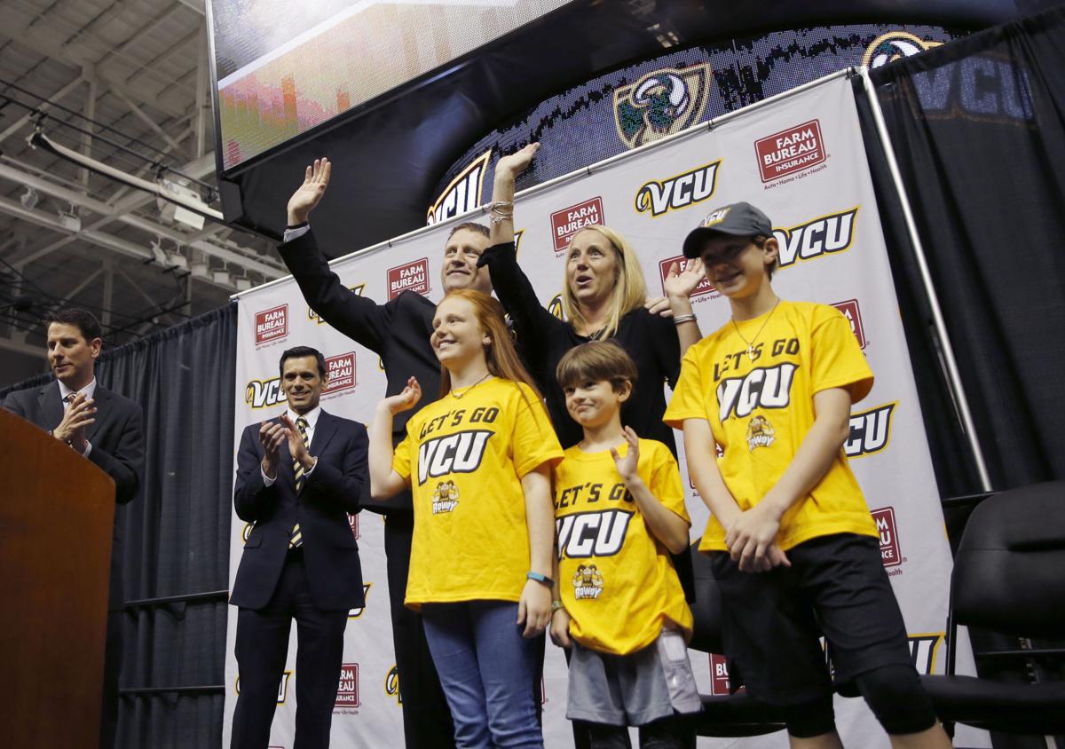 Woody Events In Houston Hit Close To Home For New Vcu Basketball Coach Mike Rhoades Vcu Richmond Com