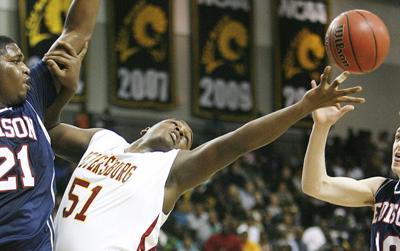 Boys Petersburg Upends Edison 68 61 Sports Richmond Com