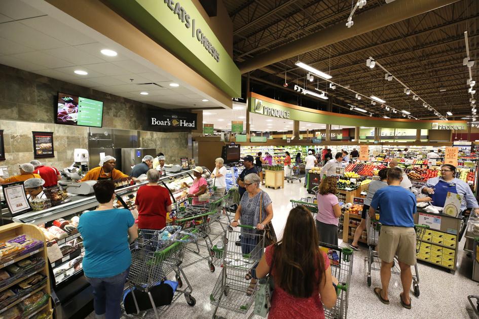 Richmond region's first Publix grocery store opened Saturday morning to