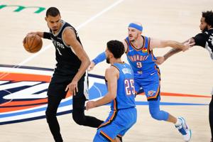 BASKETBALL-NBA/