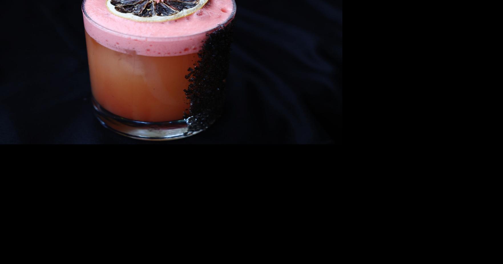 How to make an eclipse cocktail