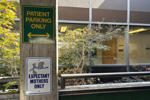 High-risk pregnancy doctors publish new standards for care under state abortion bans
