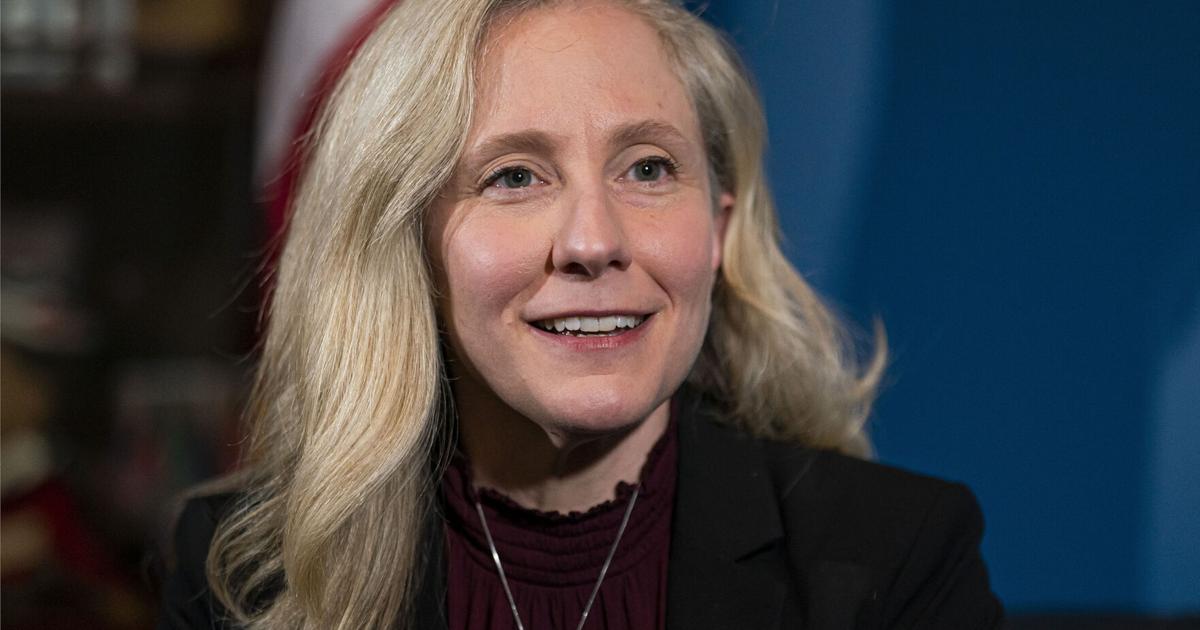 Spanberger to Biden: Fill USPS vacancy