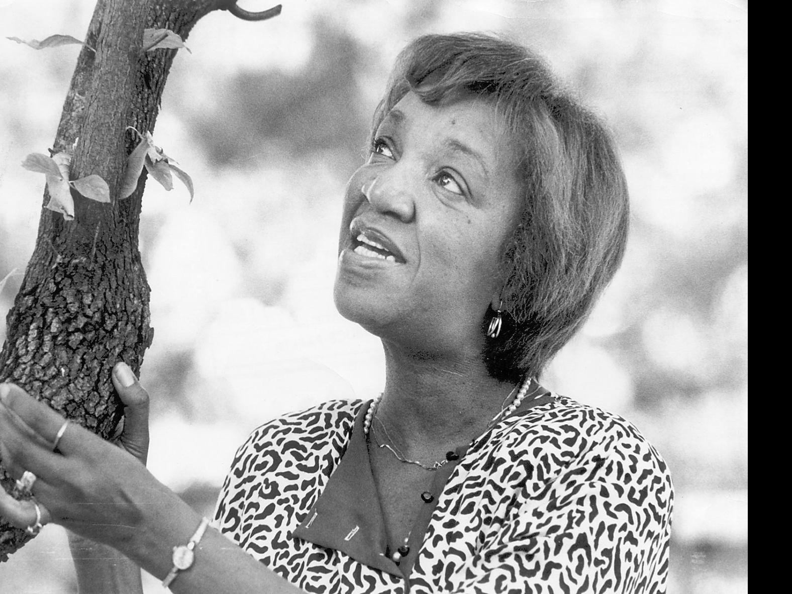 Heaven Knows She Had Backbone Ora Lomax 87 Recalled As A Barrier Breaking Civil Rights Force Obituaries Richmond Com