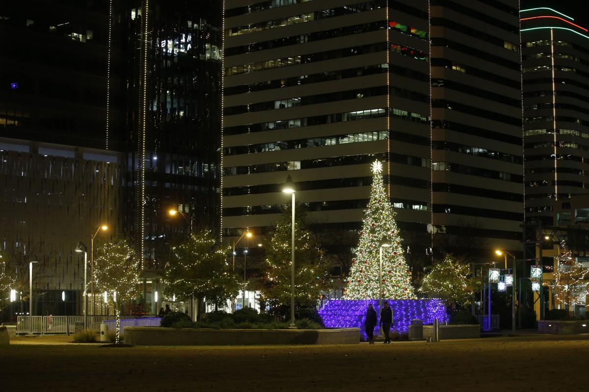 Christmas Lights Downtown Richmond 2021