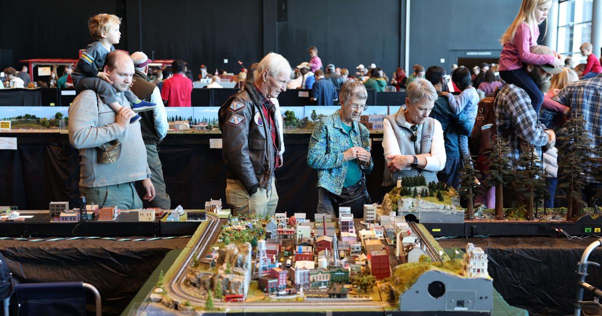 PHOTOS: 45th Annual Model Railroad Show