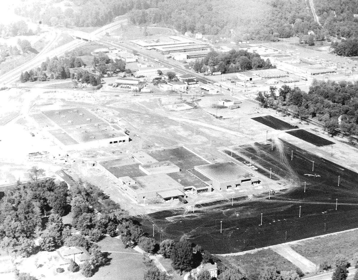Wallpaper Photo Gallery Richmond S Dead Malls Azalea Mall 1963 1999 For iPhone Free