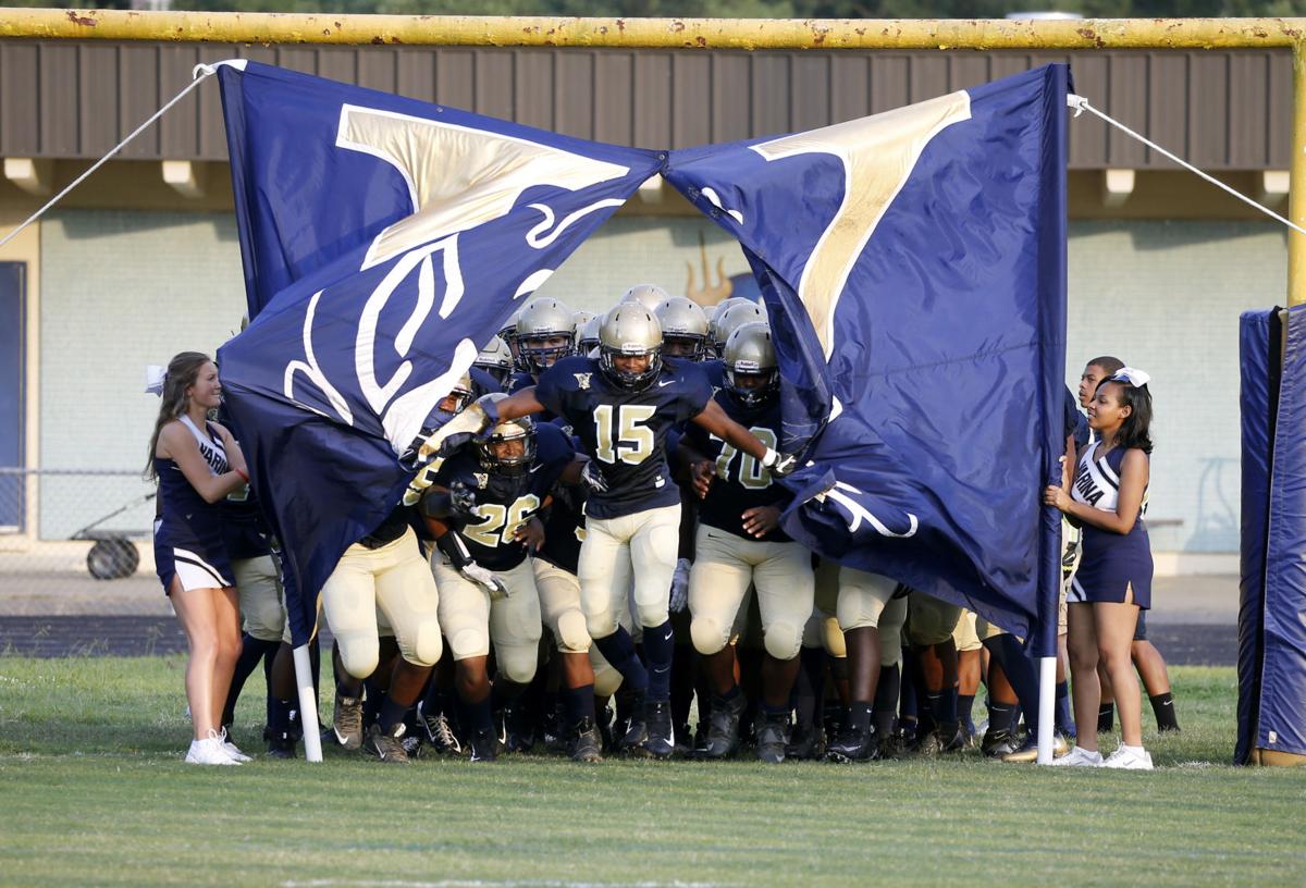 PHOTOS Varina 30, Meadowbrook 6 football Sports