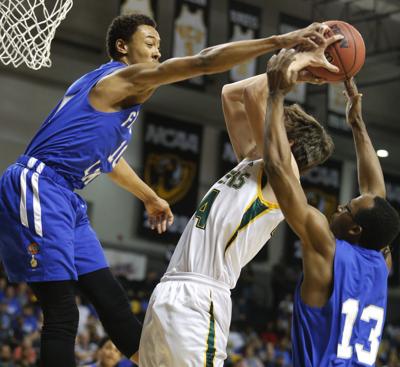 Amelia Boys Basketball Team Falls To Robert E Lee In 2a State
