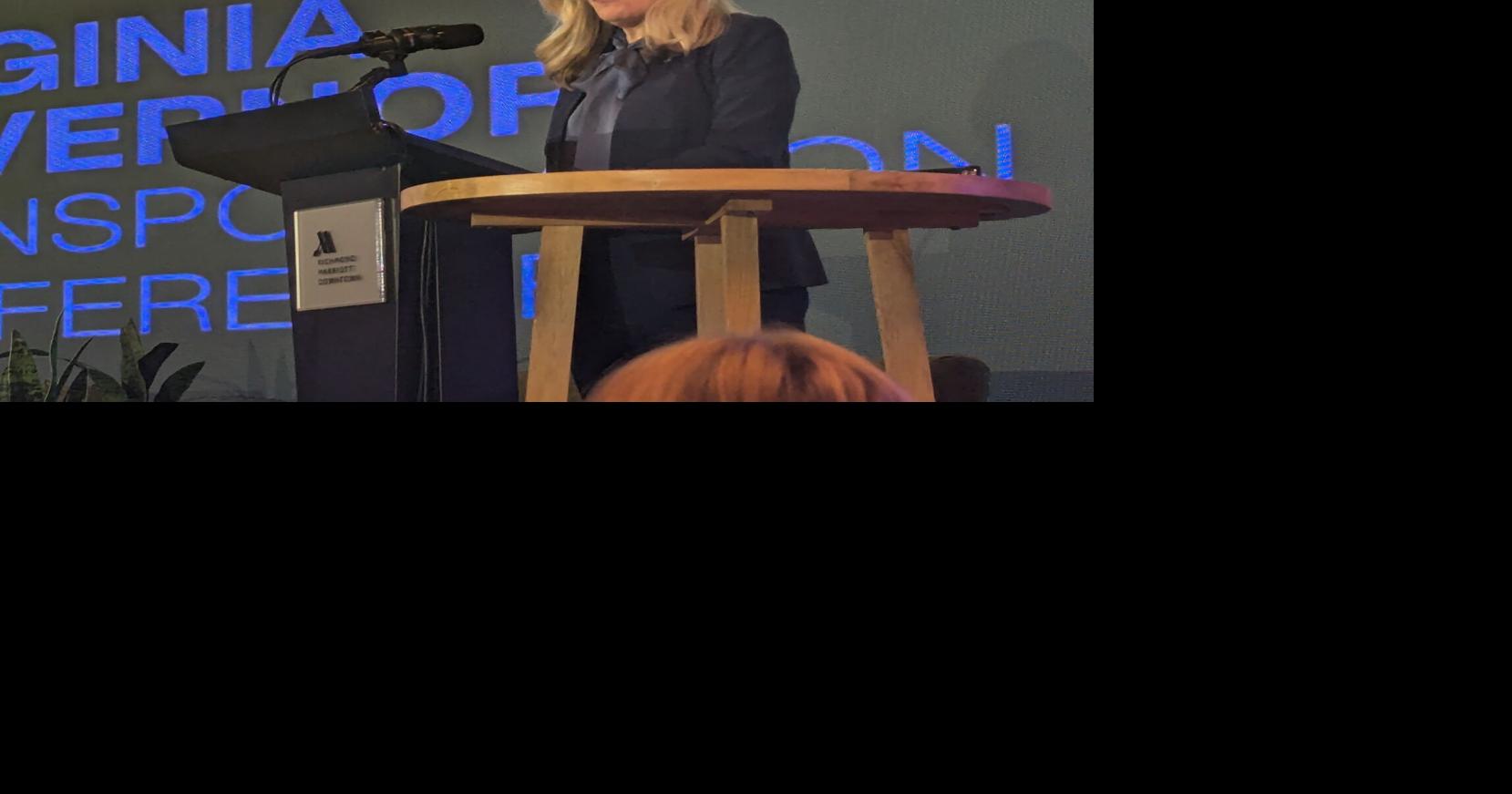 Spanberger wirbt für Wohnraum in der Nähe von öffentlichen Verkehrsmitteln ...