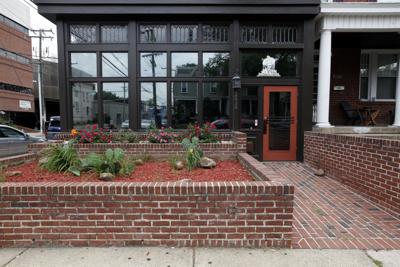 Chef Michael Hall Opening Spoonbread Bistro In Former Jorge S