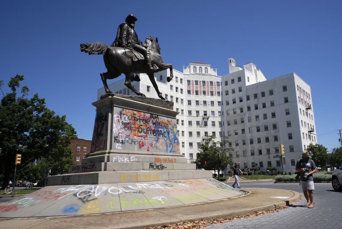 Updated Daughters Of Confederacy Headquarters On Fire 2 Capitol