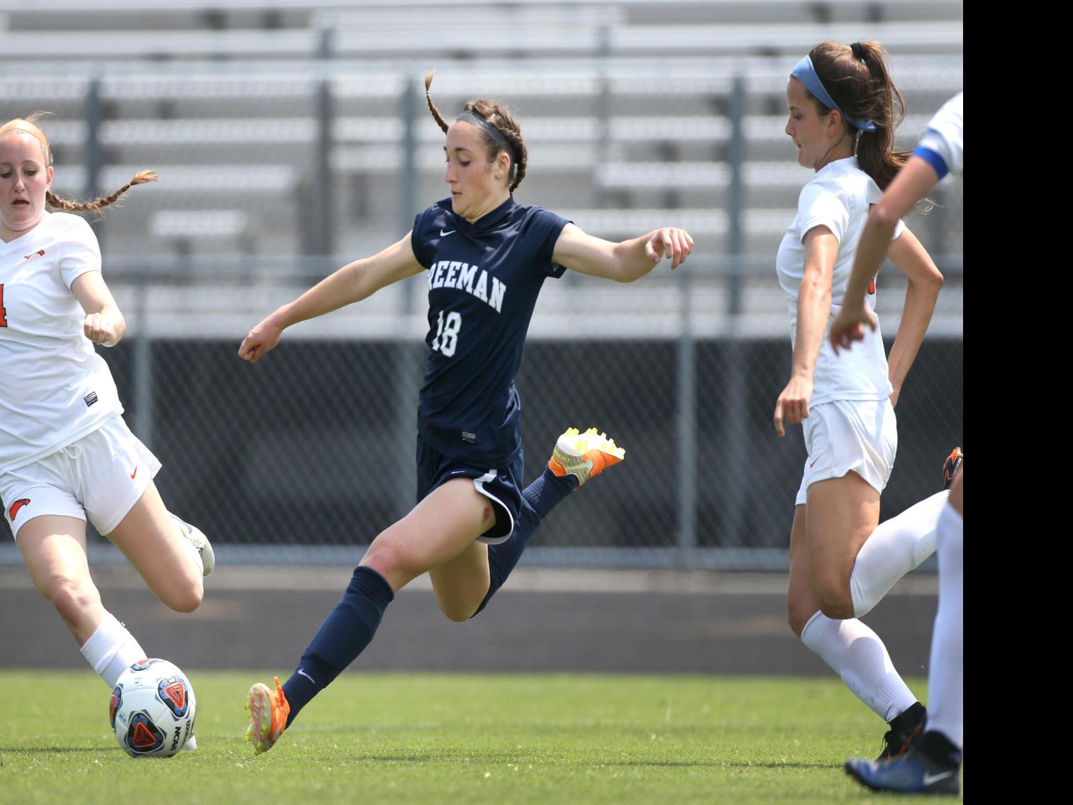 Two First Half Goals Carry Briar Woods To Victory Over Douglas Freeman In Class 5 State Title Game 804 Varsity Richmond Com
