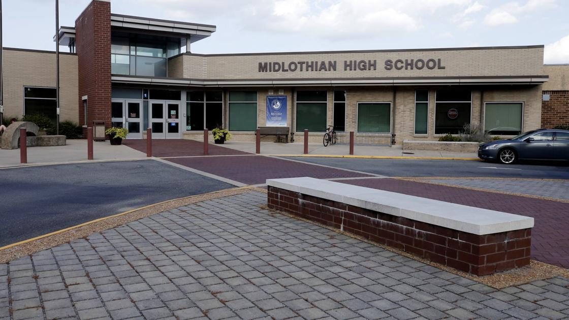 Midlothian High School named National Blue Ribbon School Government