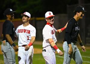 Playing its best baseball at the right time, Mills Godwin routs Glen Allen on Senior Night