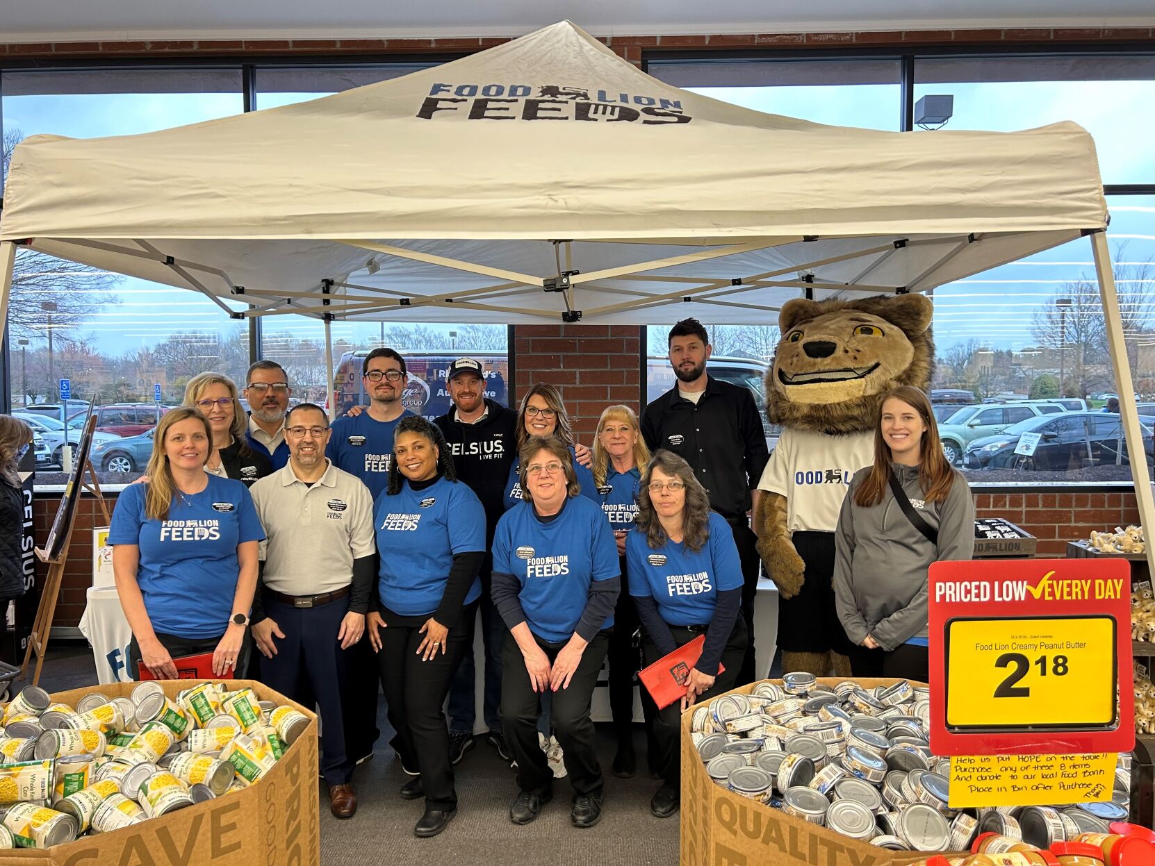 Local Heroes Jeb Burton teams up with Food Lion and Feed More in