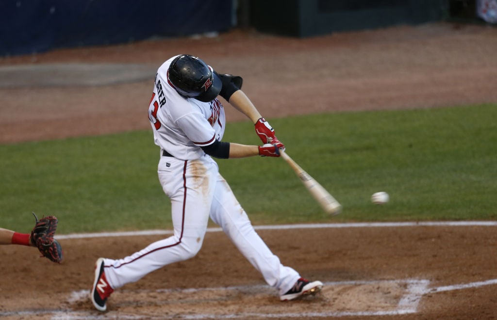 Ryder Jones hits first home run, Giants lose to Cubs