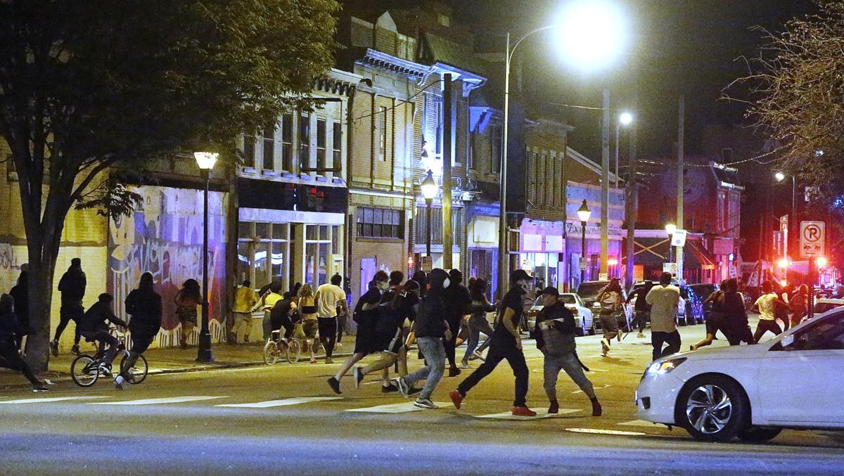 20200601_MET_PROTEST_AWE12