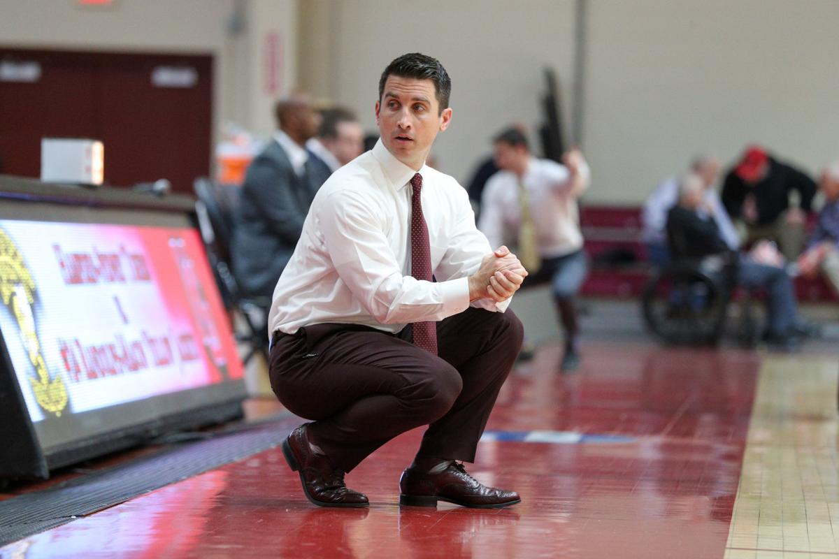 Hampden Sydney Basketball Enjoying Quick Turnaround Under Coach