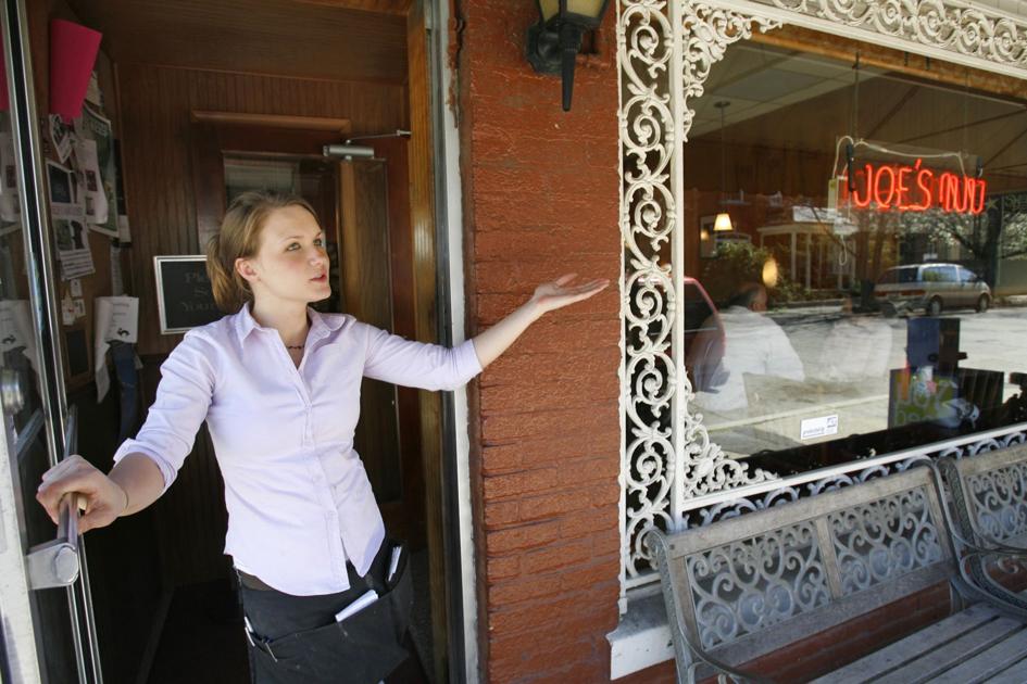 Joe's Inn named one of top 100 'legend and landmark' restaurants in