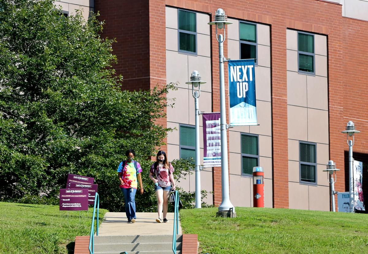20200826_MET_COLLEGE_01