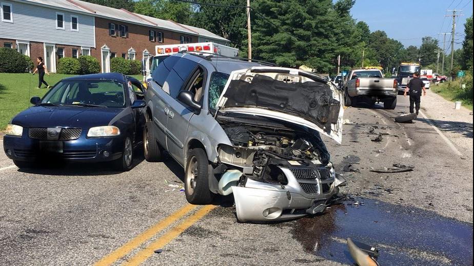Chesterfield police investigate hitandrun crash, suspect