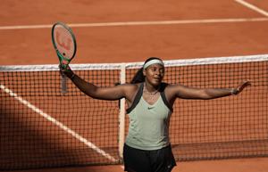 TENNIS/