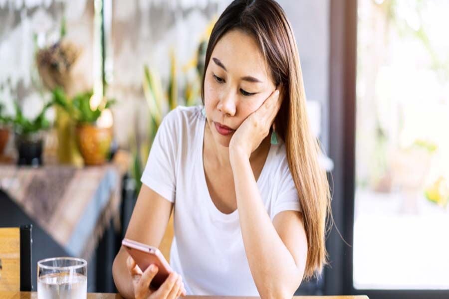 7-steps-to-become-an-esthetician-salary-skills-and-more
