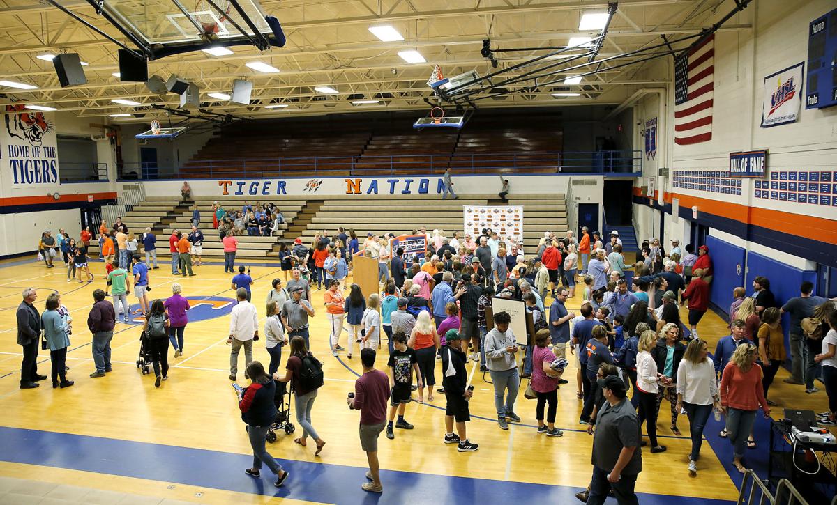 J R Tucker High Family Gathers To Celebrate School S Past And Its