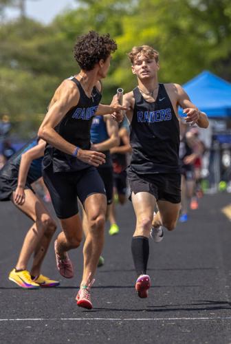 Atlee Boys 4x800 JLK_8984.jpg