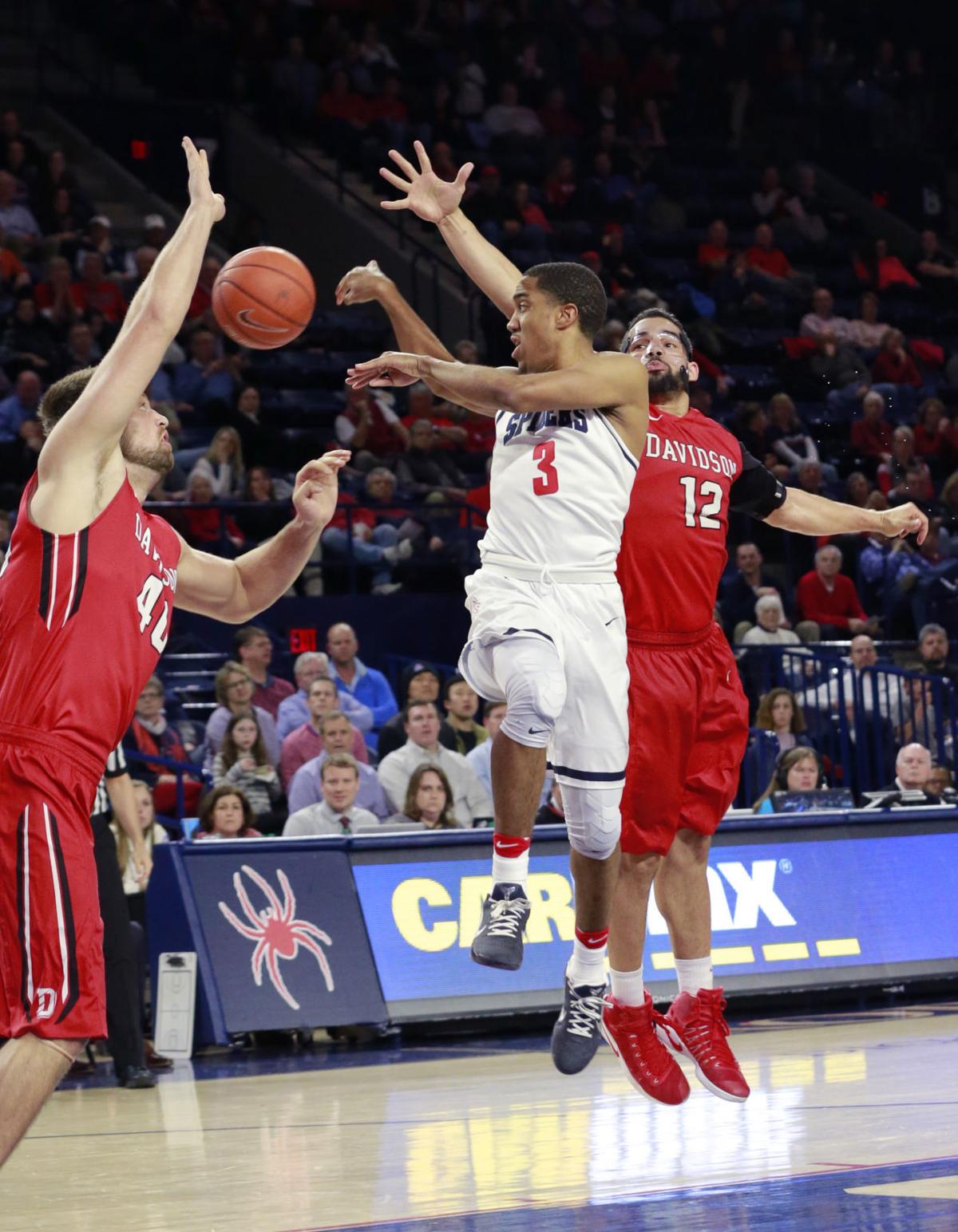Photos Richmond 84 Davidson 76 Ncaa Men S Basketball Game