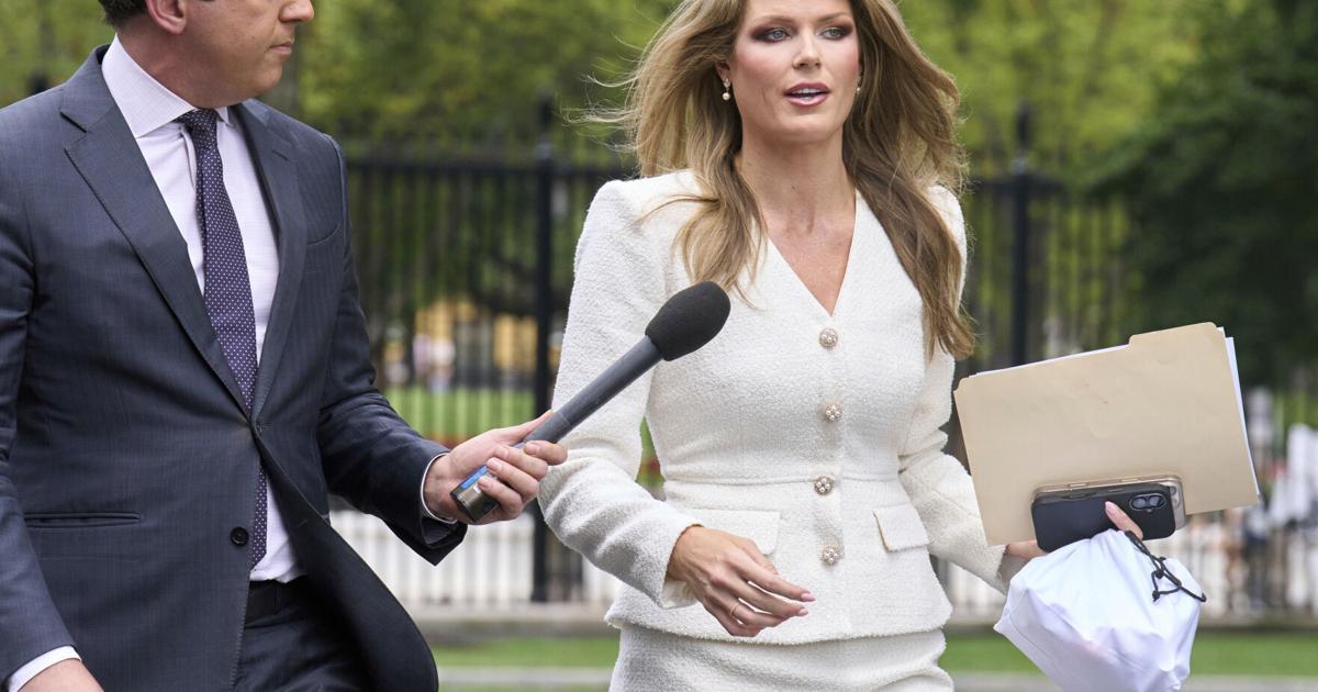 Image for article Trump nominates White House aide to be top US prosecutor for Eastern Virginia