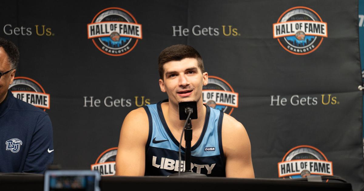 Kyle Rode's big game leads Liberty past Charlotte, 71-59