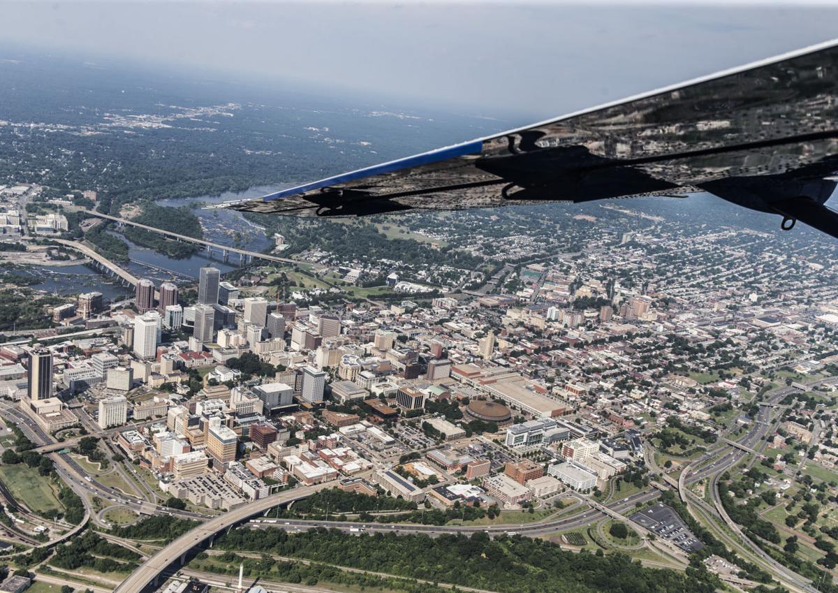 Aerial real estate recognizance: CoStar uses a plane to ...