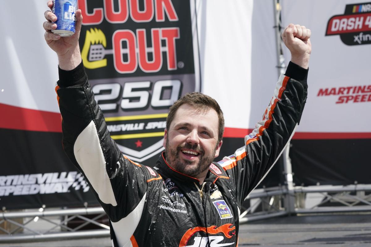 NASCAR Martinsville Auto Racing