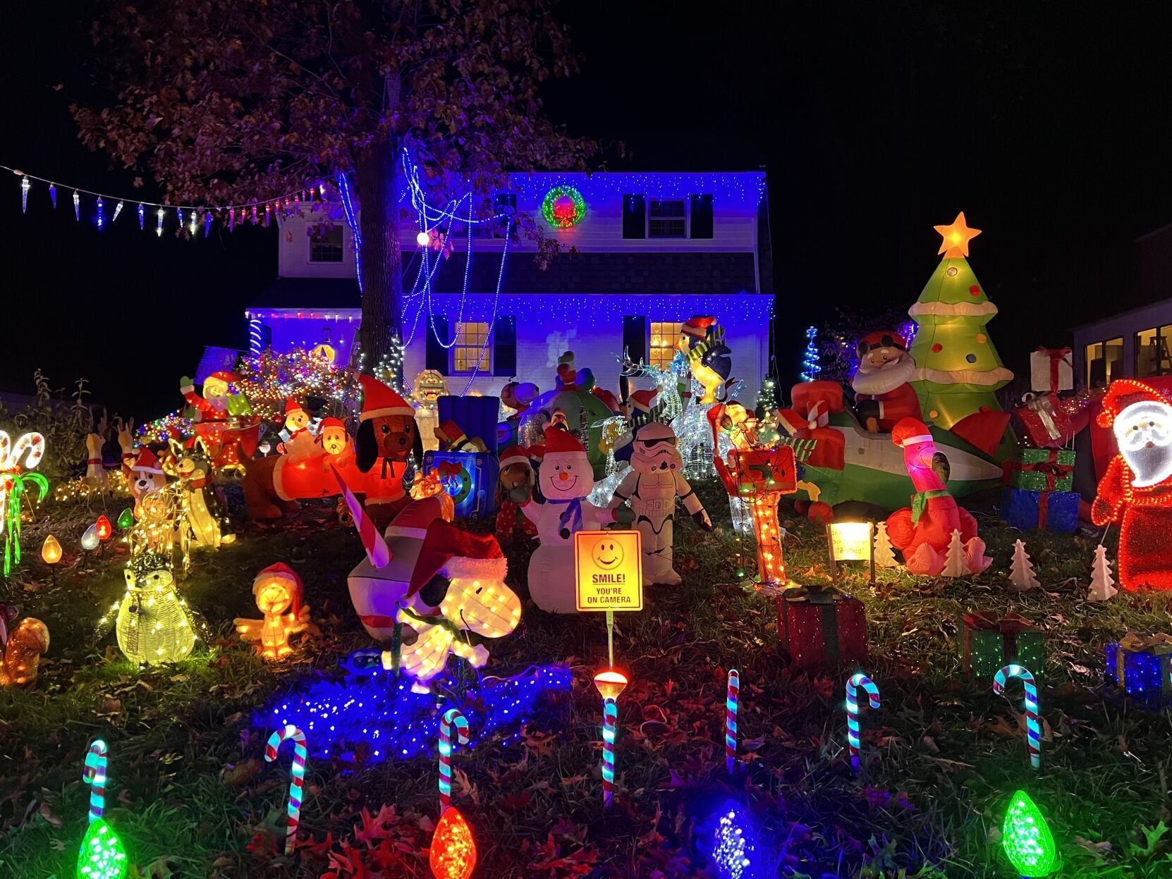 7610 Sweetbriar Road | Richmond Christmas Tacky Lights 2024